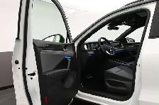 2026 Volkswagen Tiguan COMFORTLINE R-LINE 4MOTION HEATED SEATS, - Photo 14
