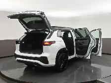 2026 Volkswagen Tiguan COMFORTLINE R-LINE 4MOTION HEATED SEATS, - Photo 62