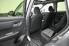 2025 Nissan Rogue SV AWD HEATED SEATS | HEATED STEERING | ALLOY - Photo 19