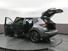 2025 Nissan Rogue SV AWD HEATED SEATS | HEATED STEERING | ALLOY - Photo 57