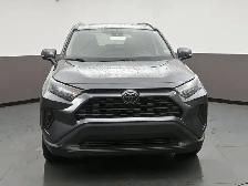 2021 Toyota RAV4 LE AWD, HEATED SEATS, BACKUP CAMERA & MORE! - Photo 2