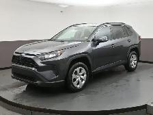 2021 Toyota RAV4 LE AWD, HEATED SEATS, BACKUP CAMERA & MORE! - Photo 3