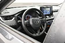 2021 Toyota RAV4 LE AWD, HEATED SEATS, BACKUP CAMERA & MORE! - Photo 5