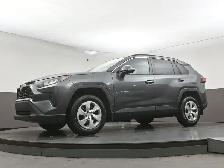 2021 Toyota RAV4 LE AWD, HEATED SEATS, BACKUP CAMERA & MORE! - Photo 40