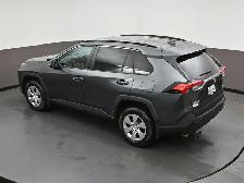 2021 Toyota RAV4 LE AWD, HEATED SEATS, BACKUP CAMERA & MORE! - Photo 48
