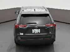 2021 Toyota RAV4 LE AWD, HEATED SEATS, BACKUP CAMERA & MORE! - Photo 49