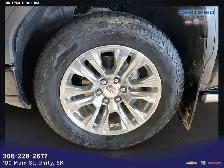 2025 GMC Sierra 1500 Denali 3.0L - Photo 20