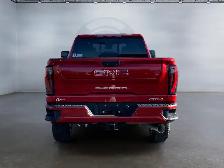 2026 GMC Sierra 2500HD AT4 Crew Cab Standard Box 4-Wheel Drive A - Photo 8