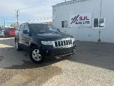 2012 Jeep Grand Cherokee LaredoLaredo