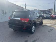 2012 Jeep Grand Cherokee LaredoLaredo - Photo 3
