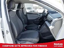 2024 Volkswagen Taos Comfortline 4MOTION / BACKUP CAMERA - Photo 18