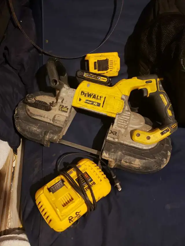 DeWalt bandsaw cordless