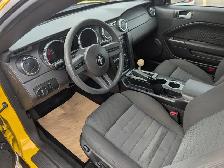 2006 Ford Mustang GT 2dr Cpe GT - Photo 2