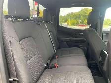 2024 Chevrolet Colorado 4WD LT, CLEAN CARFAX, HEATED CLOTH, REMO - Photo 32