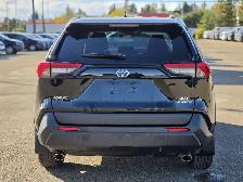 2022 Toyota RAV4 Hybrid XLE - Photo 5