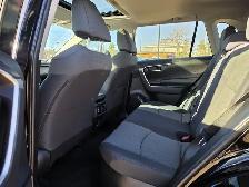 2022 Toyota RAV4 Hybrid XLE - Photo 20