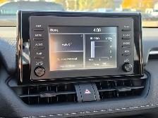 2022 Toyota RAV4 Hybrid XLE - Photo 29