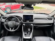 2019 Toyota RAV4 XLE AWD XLE - Photo 13