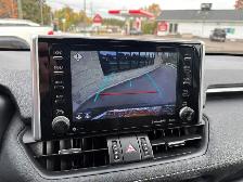 2019 Toyota RAV4 XLE AWD XLE - Photo 17