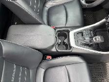 2019 Toyota RAV4 XLE AWD XLE - Photo 19