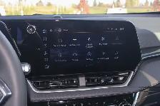 2027 Chevrolet Equinox AWD LT - Photo 25
