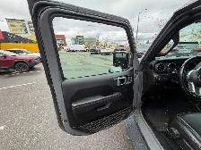 2021 Jeep Wrangler UNLIMITED SAHARA 4Xe LEATHER NAV CARPLAY CAME - Photo 24