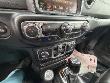 2021 Jeep Wrangler UNLIMITED SAHARA 4Xe LEATHER NAV CARPLAY CAME - Photo 32