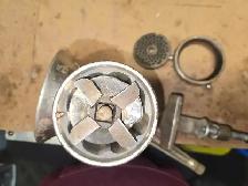 Vintage SPONG Meat Grinder - Photo 5