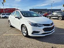 2017 Chevrolet Cruze LT - Photo 8