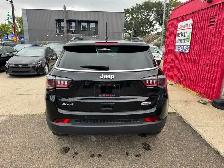 2024 Jeep Compass North - Photo 18