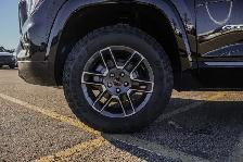 2027 GMC Terrain AWD AT4 - Photo 13
