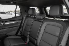 2027 GMC Terrain AWD AT4 - Photo 33