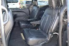 2025 Chrysler Pacifica Select FWD - Photo 9