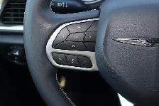 2025 Chrysler Pacifica Select FWD - Photo 13