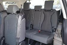 2025 Kia Carnival LX FWD - Photo 8