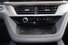 2026 Ford Explorer Active w/200A Pkg - Photo 19