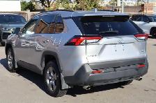 2025 Toyota RAV4 XLE AWD - Photo 4