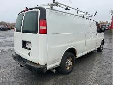 2011 Chevrolet Express - Photo 5