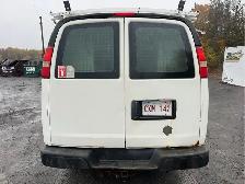 2011 Chevrolet Express - Photo 6