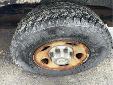 2011 Chevrolet Express - Photo 10