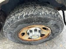 2011 Chevrolet Express - Photo 12
