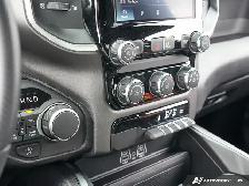 2026 RAM 1500 BLACK EXPRESS | 20S | FOG LAMPS | STEEL SPORT HOOD - Photo 18