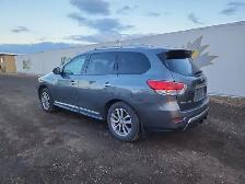 2015 Nissan Pathfinder - Photo 3