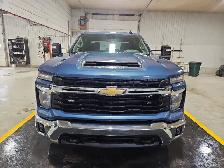 2026 Chevrolet Silverado 2500HD - Photo 2