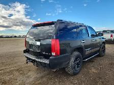 2009 Cadillac Escalade - Photo 3