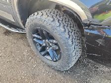 2009 Cadillac Escalade - Photo 37