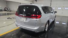 2023 Chrysler Pacifica - Photo 4