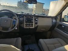 2011 Ford Expedition - Photo 17