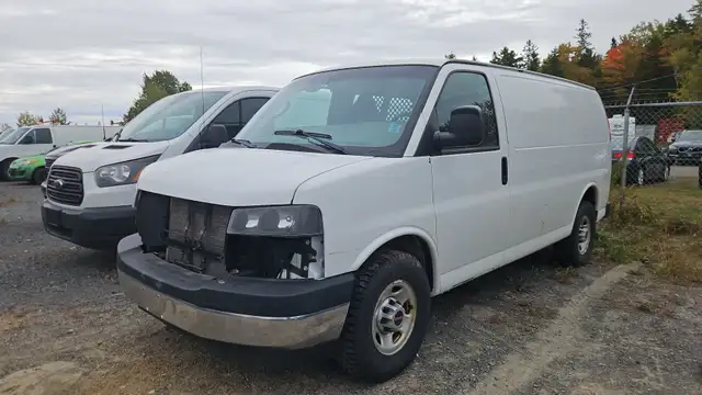 2018 GMC Savana