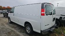 2018 GMC Savana - Photo 3